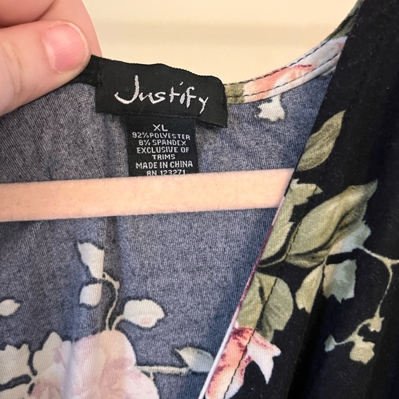 Floral dress - Picture 2 of 2